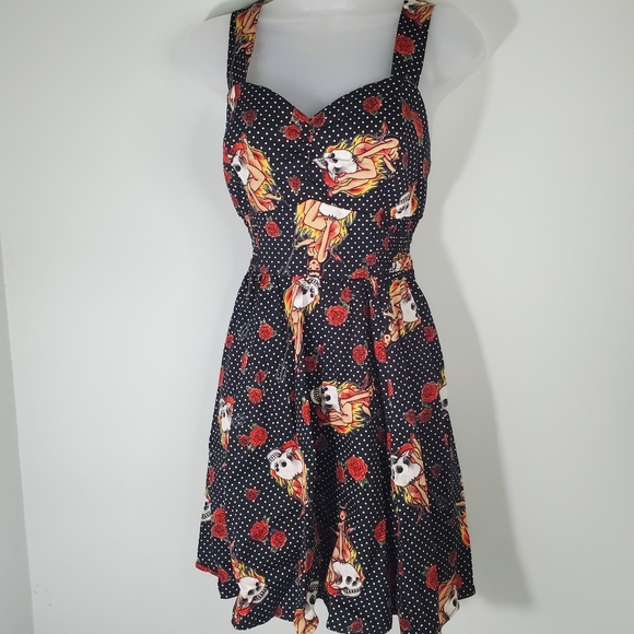 Hot Topic Dresses & Skirts - HOT TOPIC Rockabilly Pinup Skull Rose Dress